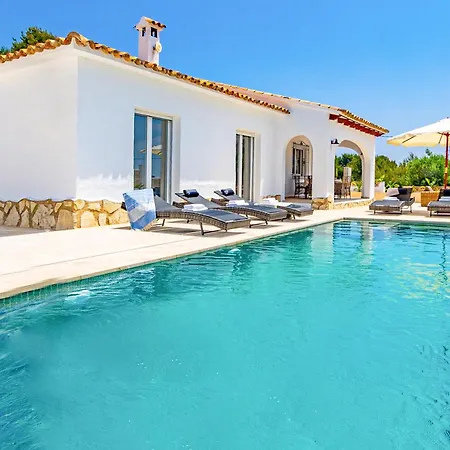 Villa Ancla Blanca By Abahana *